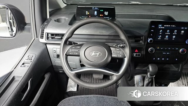 Hyundai Staria 2024 Белый из Кореи, фото 3