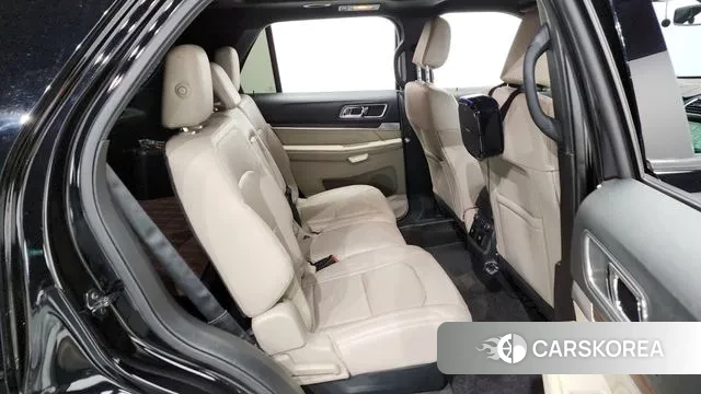 Ford Explorer 2018 Черный из Кореи, фото 3