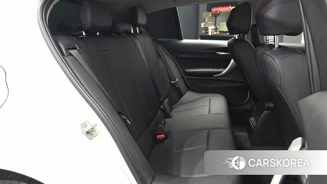 BMW 1 Series (F20) 2018 Белый из Кореи, фото 3