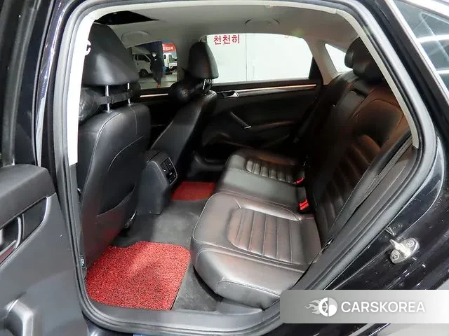 Volkswagen The New Passat 2018 Черный из Кореи, фото 3