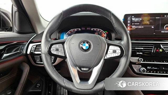 BMW 5 Series (G30) 2021 Серый из Кореи, фото 3