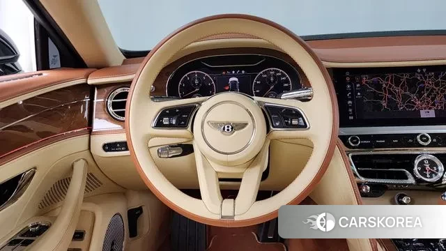 Bentley Flying Spur 3rd Generation 2022 Черный из Кореи, фото 3