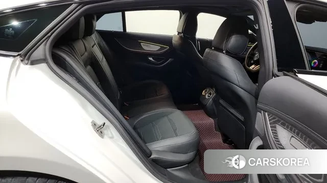 Mercedes-Benz AMG GT 2023 Белый из Кореи, фото 3