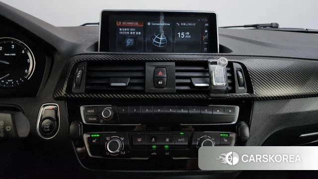 BMW 1 Series (F20) 2018 Черный из Кореи, фото 3