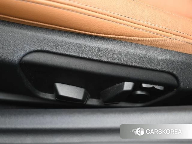 BMW Z4 (G29) 2025 Белый из Кореи, фото 3
