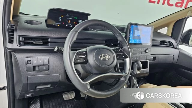 Hyundai Staria 2025 Белый из Кореи, фото 3
