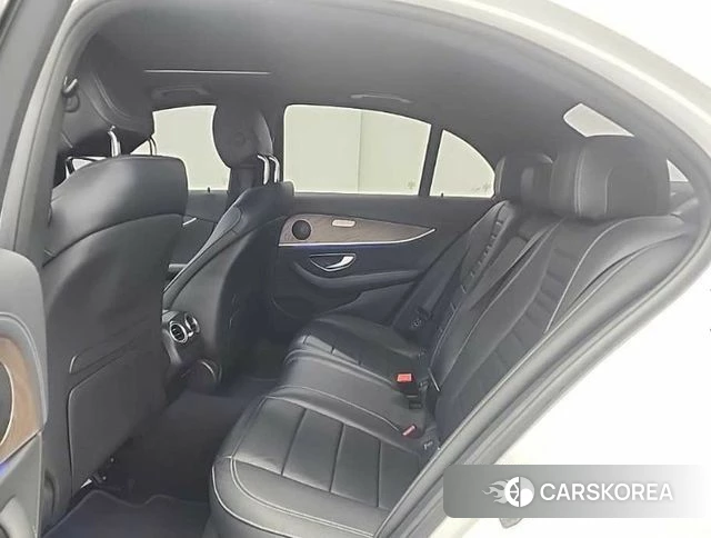Mercedes-Benz E-Class W213 2021 Белый из Кореи, фото 3