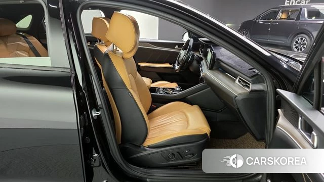 Kia K5 3rd generation 2021 Черный из Кореи, фото 3