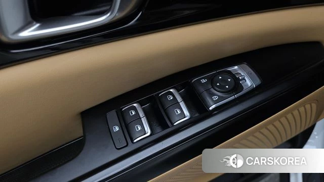 Kia Carnival 4th generation 2023 Белый из Кореи, фото 3