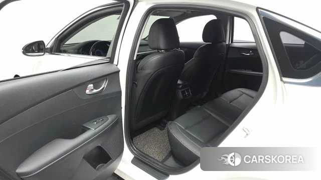 Kia Come New K3 2018 Белый из Кореи, фото 3