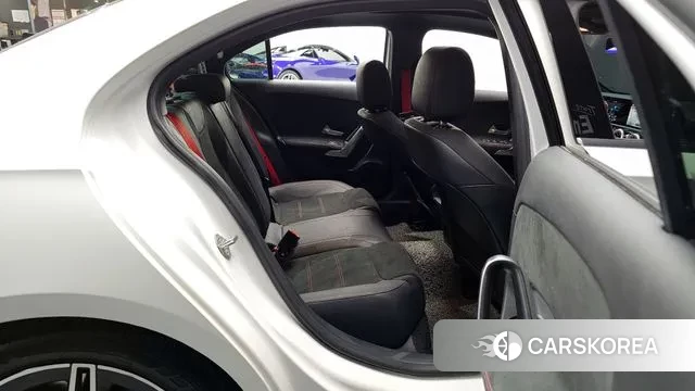 Mercedes-Benz A-Class W177 2021 Белый из Кореи, фото 3