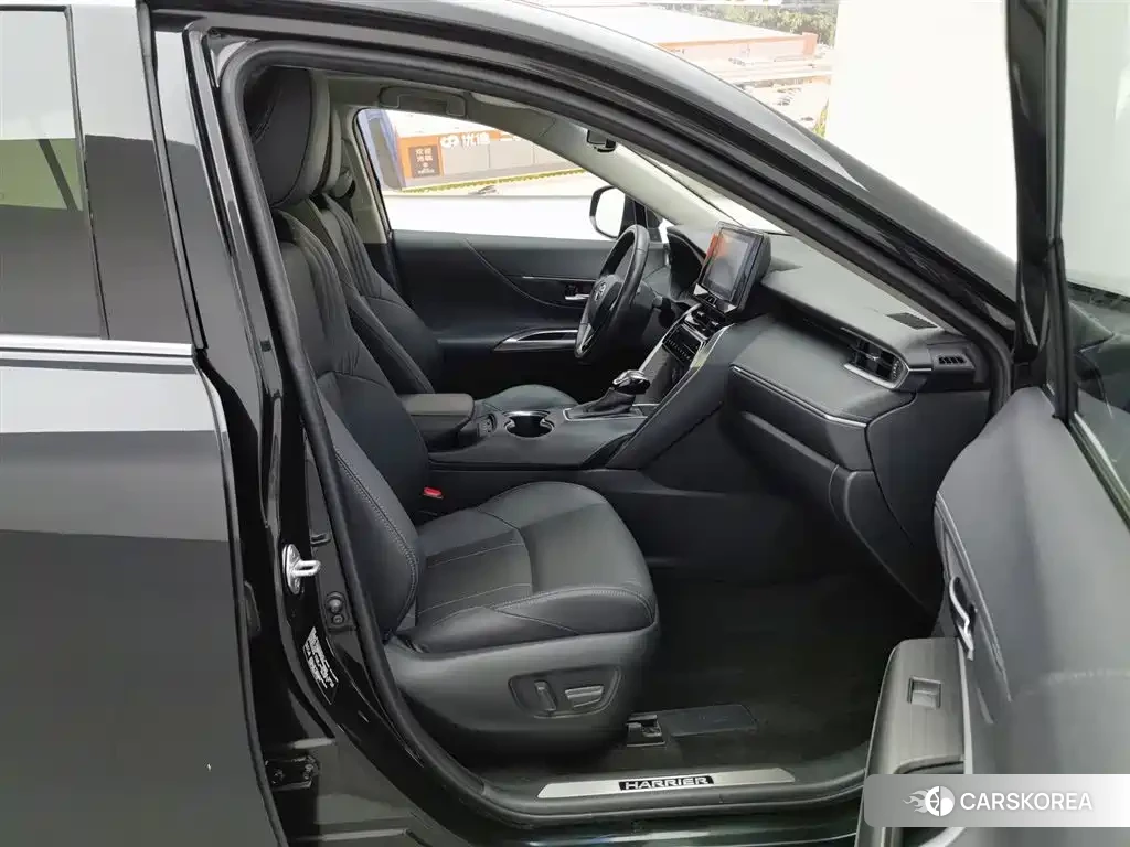 Toyota Ling Fang HARRIER 2023 Черный из Китая, фото 3