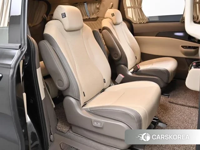 Kia Carnival 4th generation 2022 Черный из Кореи, фото 3