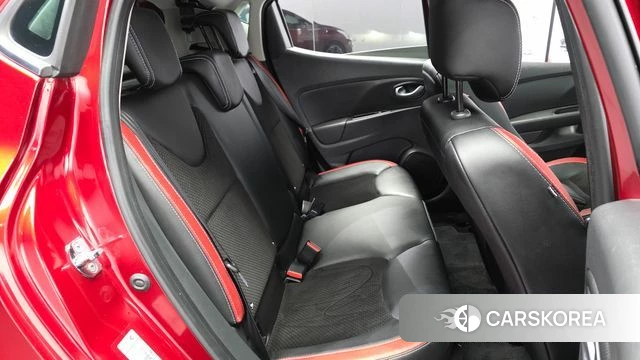 Renault Korea (Samsung) Clio 2018 Красный из Кореи, фото 3