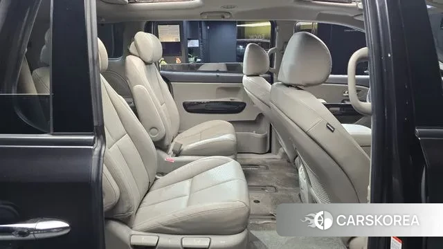 Kia The New Carnival 2019 Серый из Кореи, фото 3