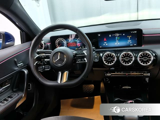 Mercedes-Benz Class A 2023 Синий из Китая, фото 3