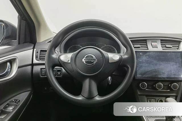 Nissan Xuan Yi 2021 Черный из Китая, фото 3