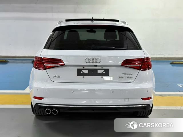 Audi A3 2020 Белый из Китая, фото 3