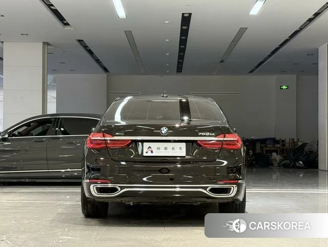 BMW 7 series 2018 Черный из Китая, фото 3