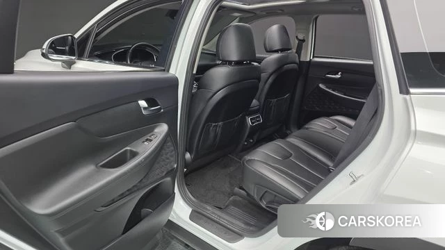 Hyundai The New Santa Fe 2021 Белый из Кореи, фото 3