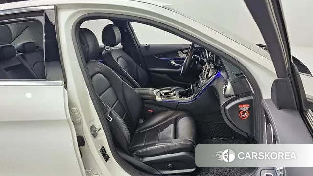 Mercedes-Benz C-Class W205 2019 Белый из Кореи, фото 3