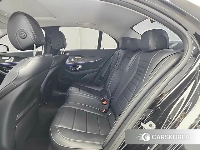 Mercedes-Benz E-Class W213 2019 Черный из Кореи, фото 3