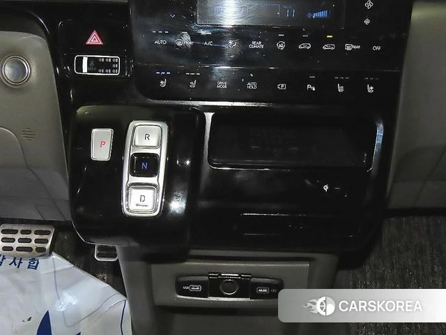 Hyundai Staria 2021 Серый из Кореи, фото 3