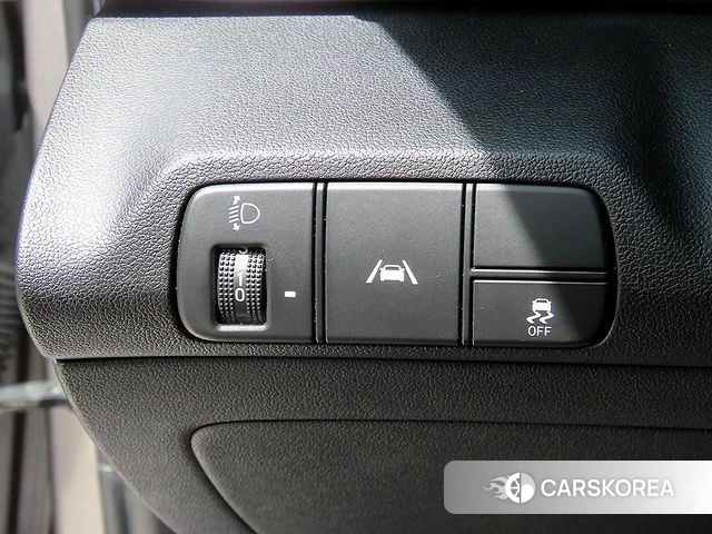 Hyundai Avante (CN7) 2020 Серый из Кореи, фото 3