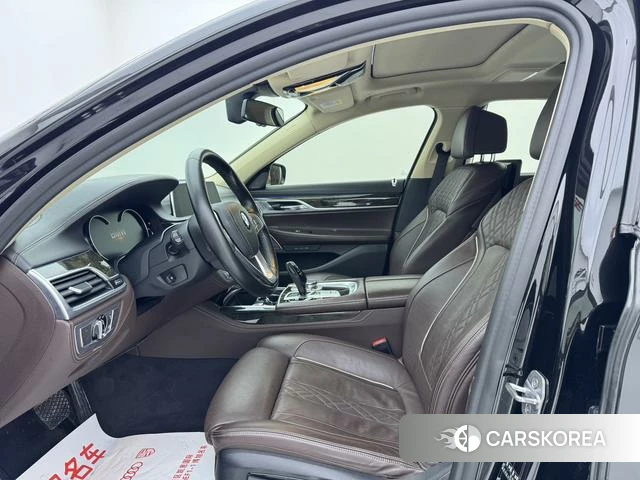 BMW 7 series 2018 Черный из Китая, фото 3