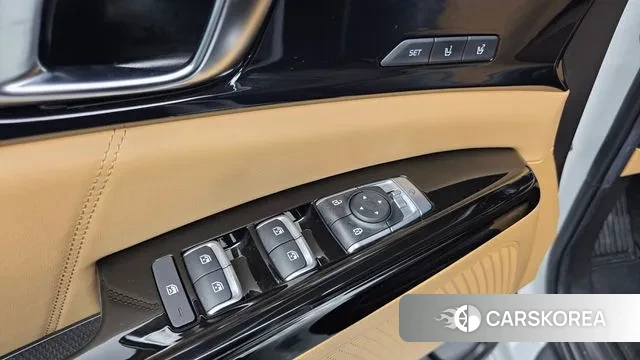 Kia Carnival 4th generation 2023 Белый из Кореи, фото 3