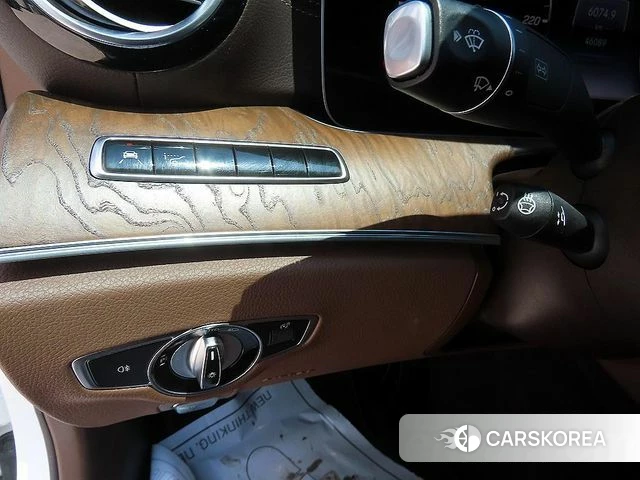 Mercedes-Benz E-Class W213 2018 Белый из Кореи, фото 3