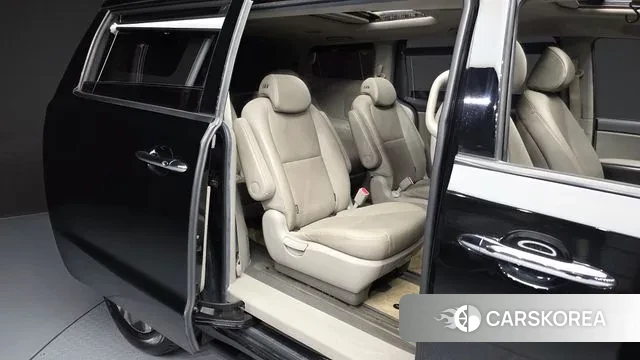 Kia The New Carnival 2019 Черный из Кореи, фото 3