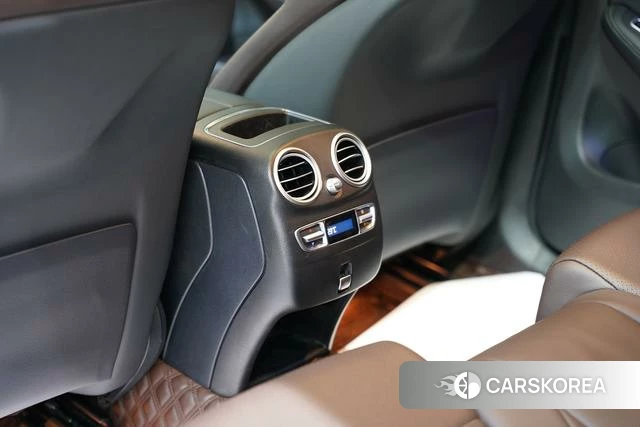 Mercedes-Benz GLC 2022 Черный из Китая, фото 3