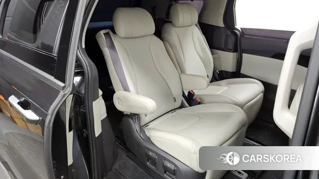 Kia Carnival 4th generation 2022 Черный из Кореи, фото 3