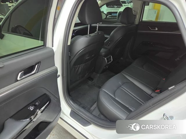 Kia The New K5 3rd generation 2025 Белый из Кореи, фото 3