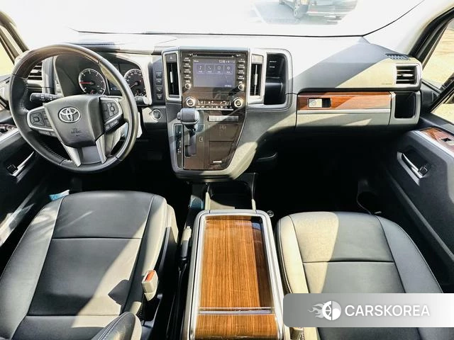 Toyota Granvia (overseas) 2023 Белый из Китая, фото 3
