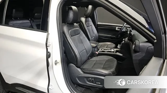 Ford Explorer 6th Generation 2019 Белый из Кореи, фото 3