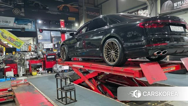 Audi A8 (D5) 2020 Черный из Кореи, фото 3