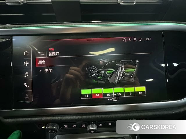 Audi Q3 2023 Темно-серый из Китая, фото 3