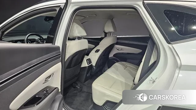 Hyundai Tucson Hybrid (NX4) 2021 Белый из Кореи, фото 3