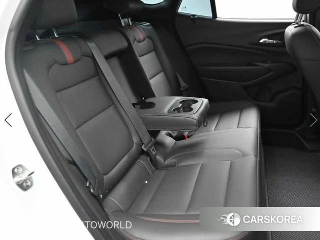Chevrolet (GM Daewoo) Trax Crossover 2023 Белый из Кореи, фото 3