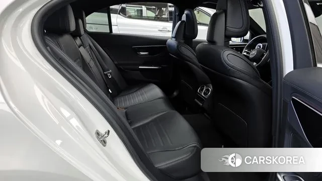 Mercedes-Benz C-Class W206 2025 Белый из Кореи, фото 3