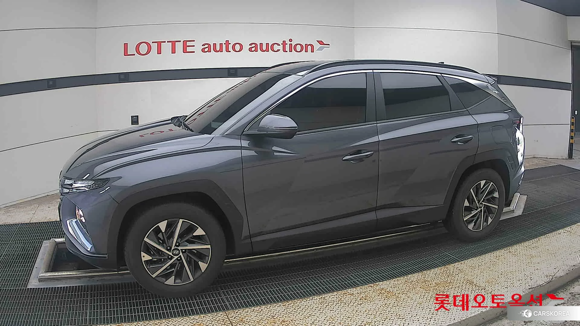 Hyundai Tucson 2022 Titanium Grey Metallic из Кореи, фото 3