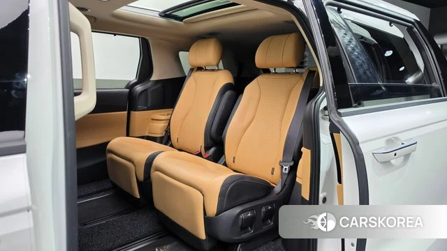 Kia Carnival 4th generation 2023 Белый из Кореи, фото 3