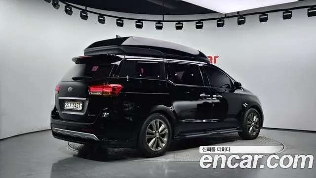Kia All New Carnival 2018 Черный из Кореи, фото 3