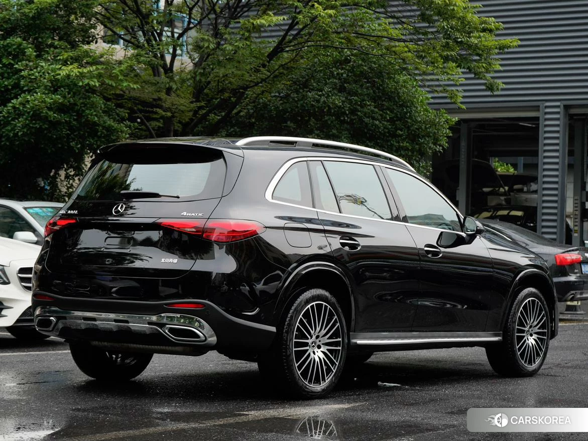 Mercedes-Benz GLC 2023 Черный из Китая, фото 3