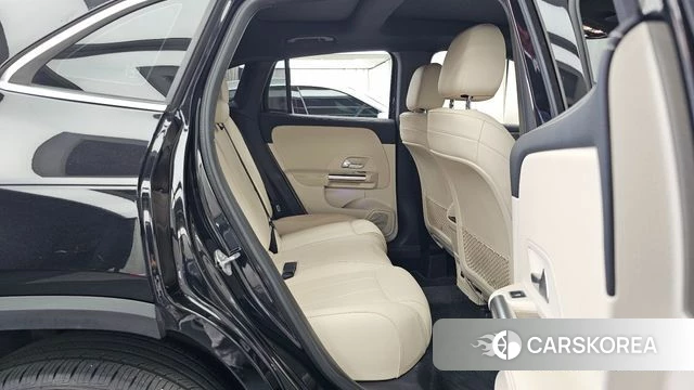 Mercedes-Benz GLA - Class H247 2021 Черный из Кореи, фото 3