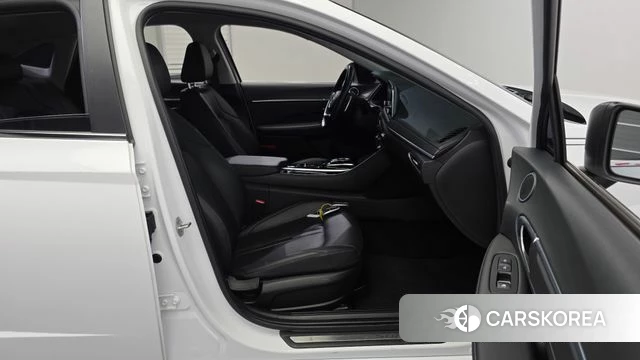 Hyundai Sonata (DN8) 2022 Белый из Кореи, фото 3