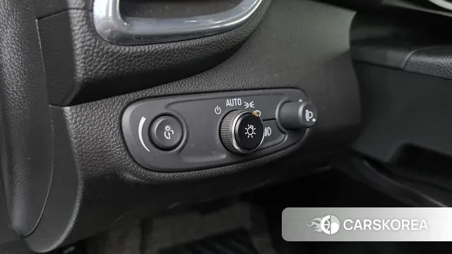 Chevrolet (GM Daewoo) The New Trax 2019 Белый из Кореи, фото 3