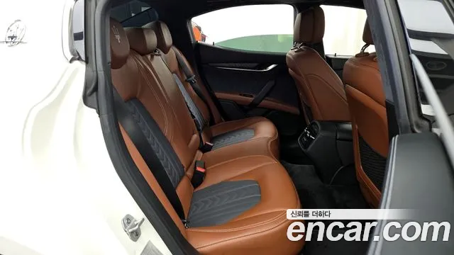 Maserati Ghibli 2019 Белый из Кореи, фото 3